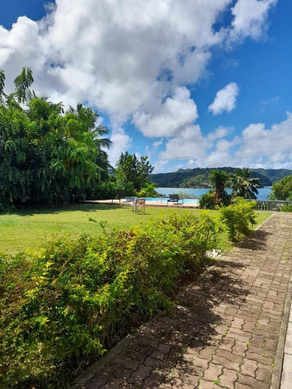 Bayview Villa -Sea Side Villa Anse Boileau Eksteriør billede