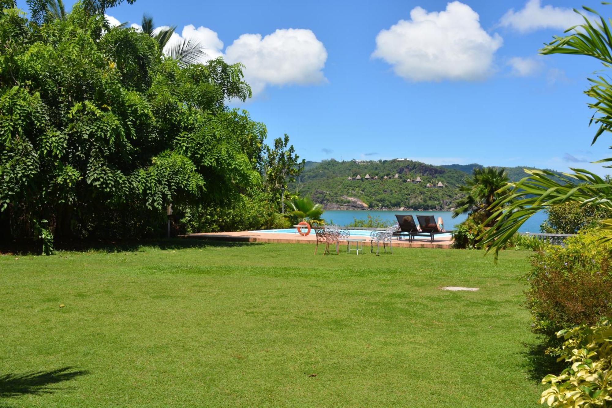 Bayview Villa -Sea Side Villa Anse Boileau Eksteriør billede
