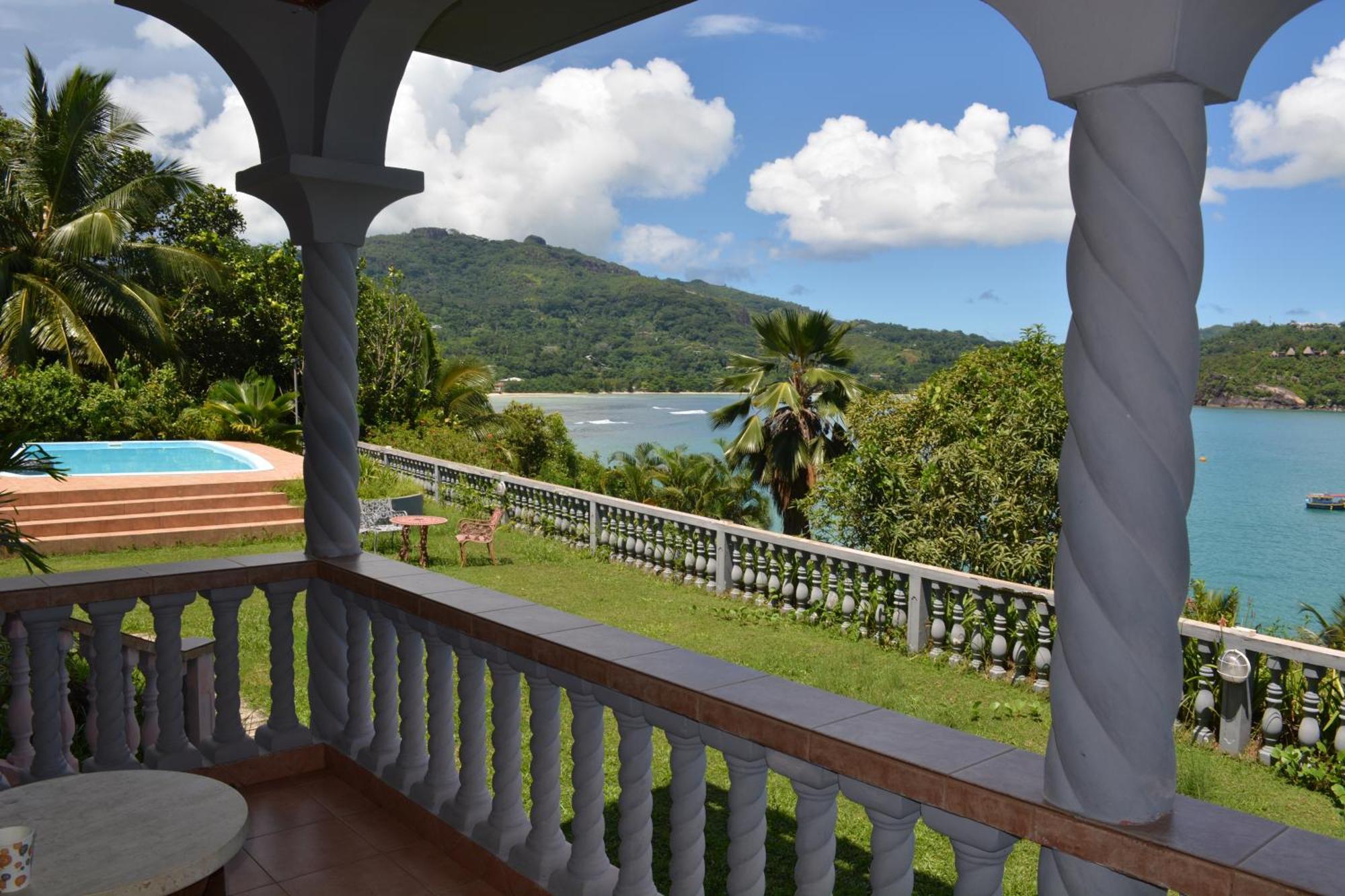 Bayview Villa -Sea Side Villa Anse Boileau Eksteriør billede