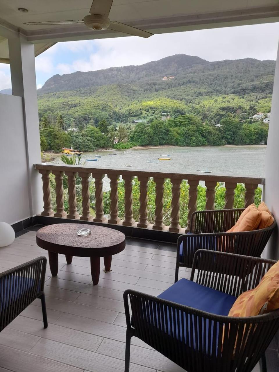 Bayview Villa -Sea Side Villa Anse Boileau Eksteriør billede